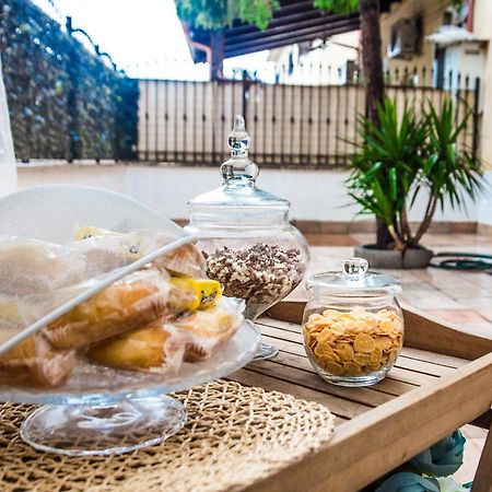 B&B Stazione La Reggia Казерта Экстерьер фото